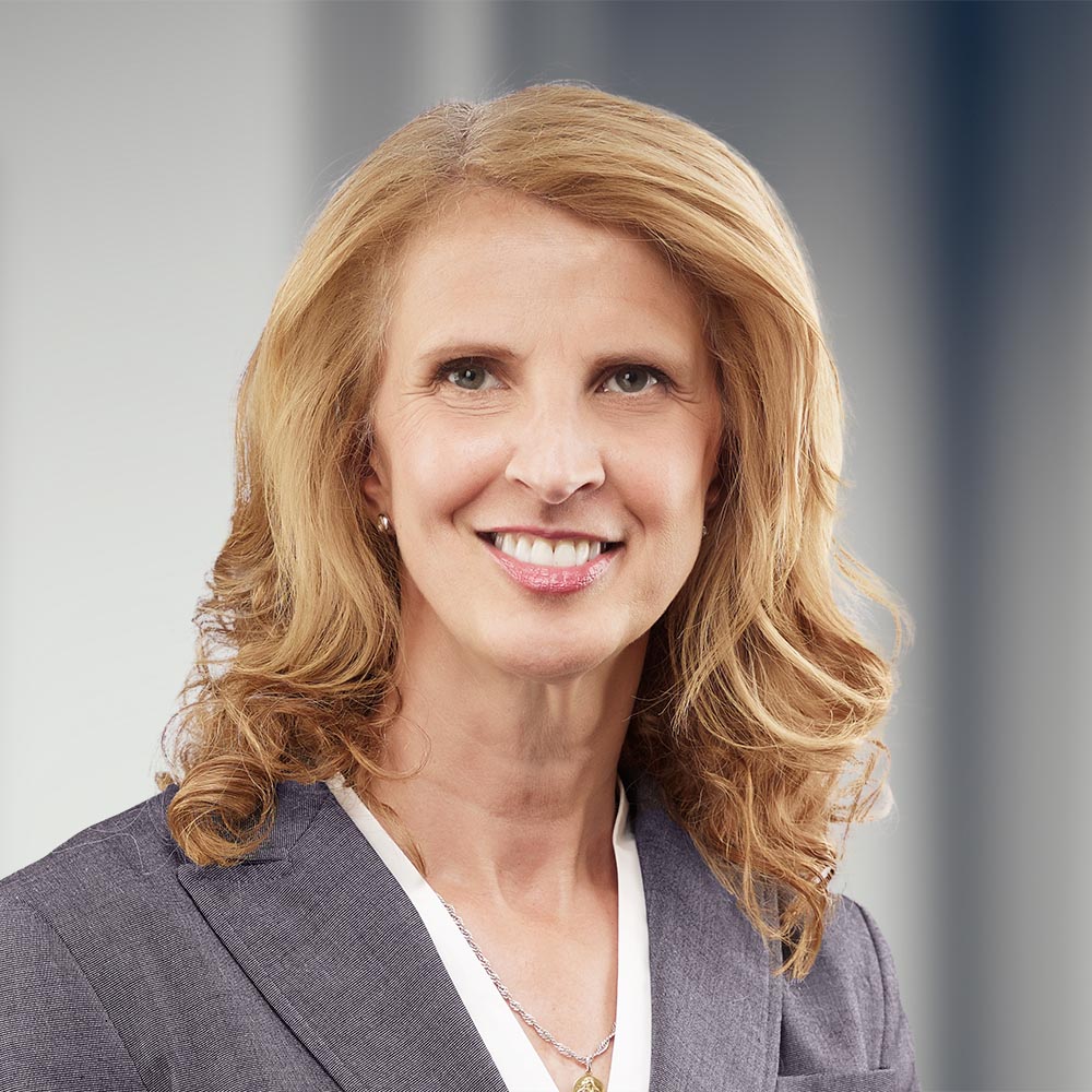 ARNOLDO_maryanne_bio