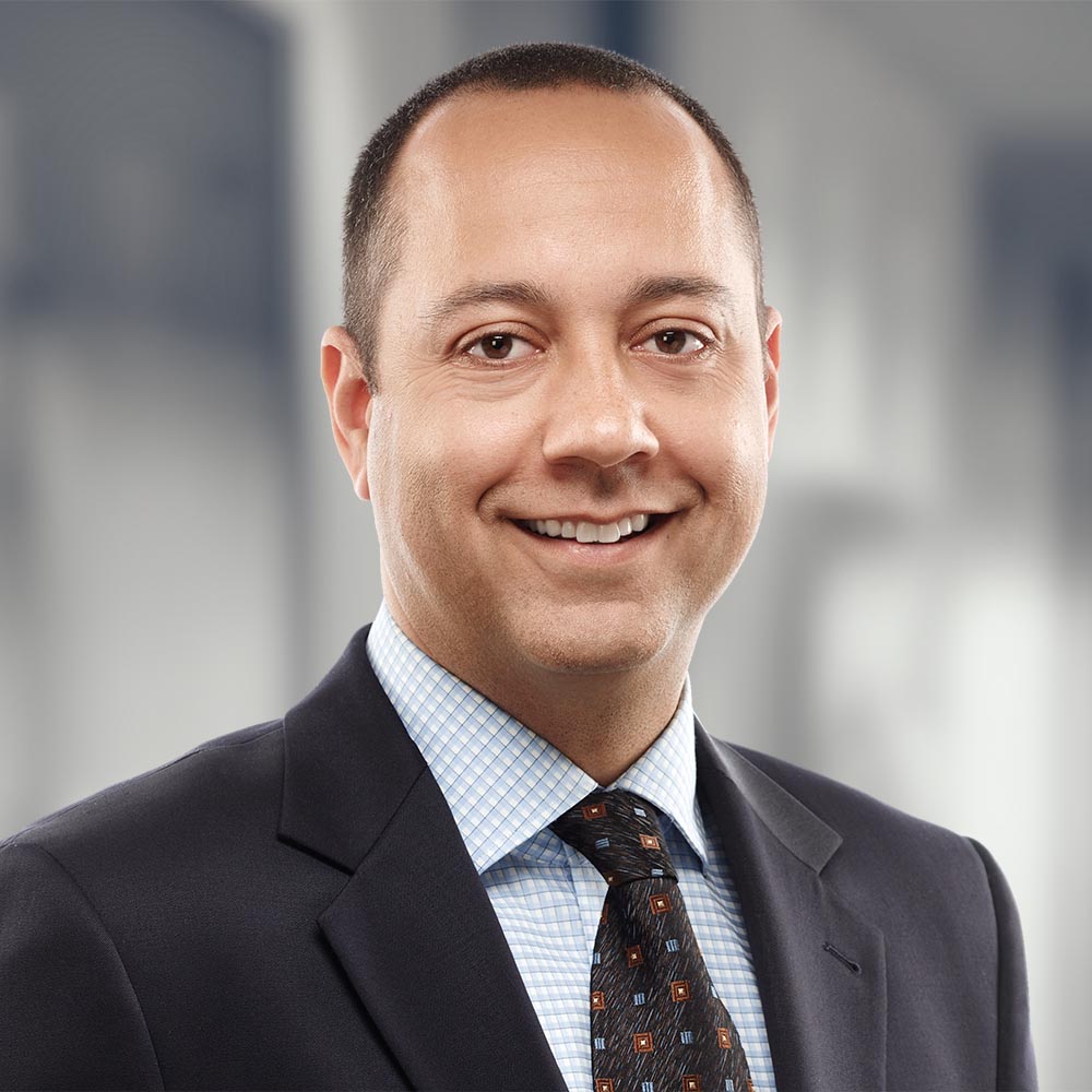 MCFARLANE_andrew_bio