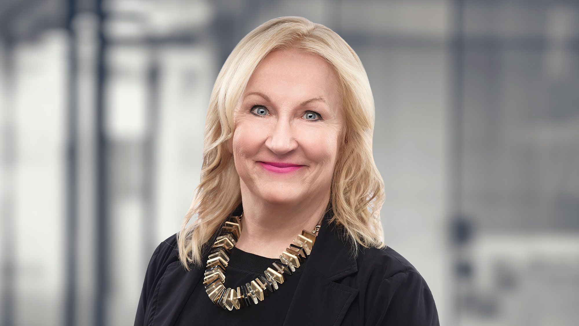 Eileen McMahon headshot